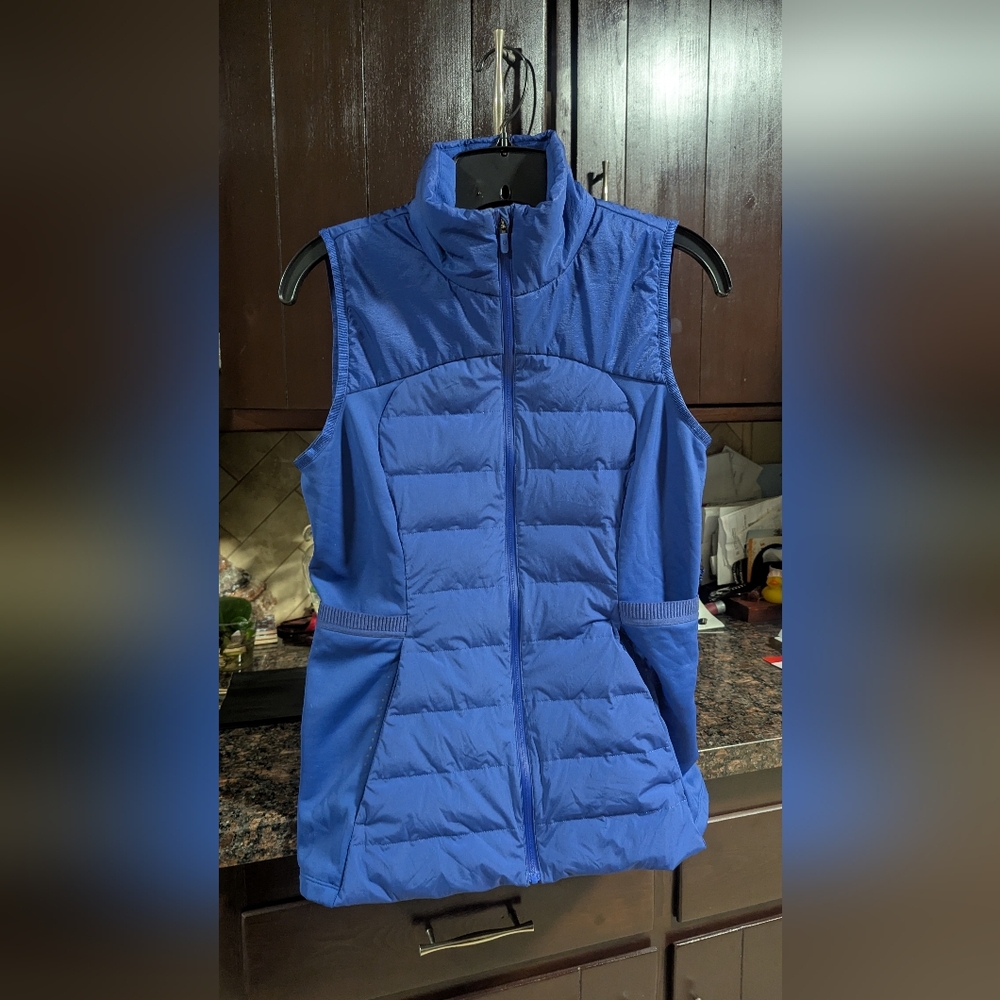 Lululemon Down For It All Vest -Blue - Size 8